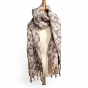 A New Day Leopard Chunky Knit Tassled Fringe Soft‎ Scarf NWOT Brown 84" Long